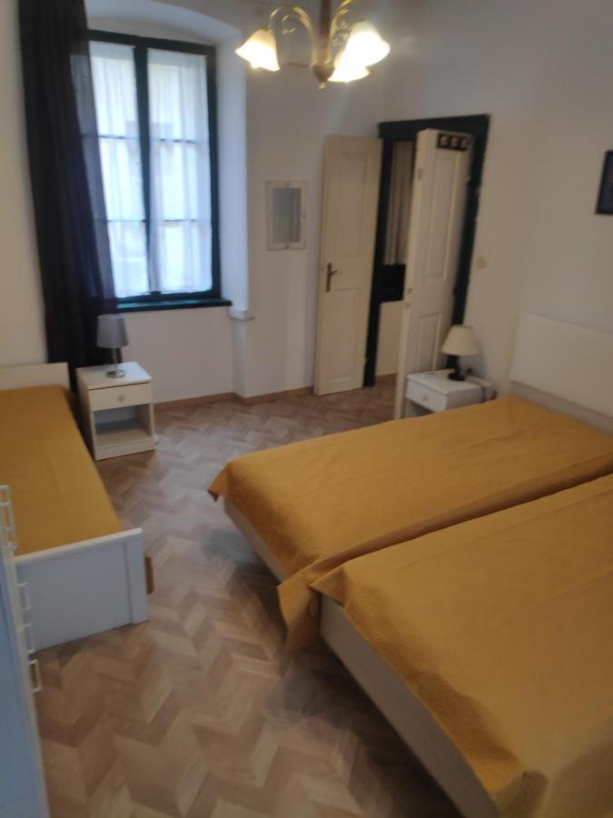 Apartment Poluotok